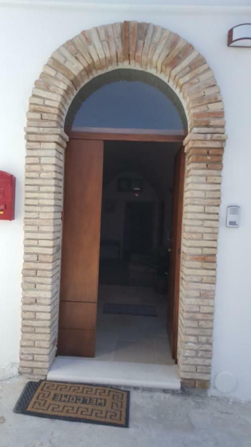 B&B Alle Porte Di San Rocco Pomarico エクステリア 写真